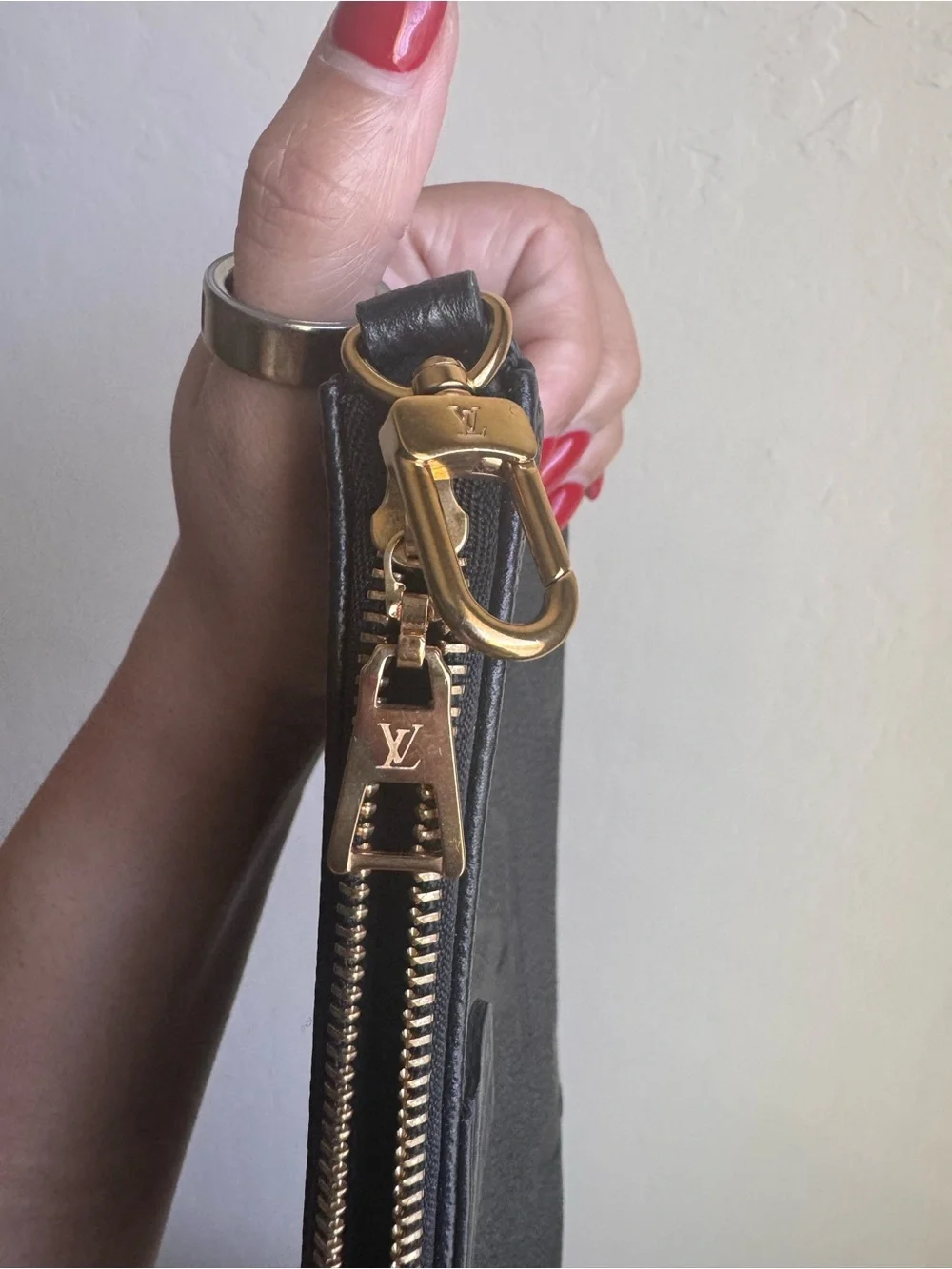 Louis Vuitton Multi Pochette Accessoires Small Pouch Black Monogram Empreinte